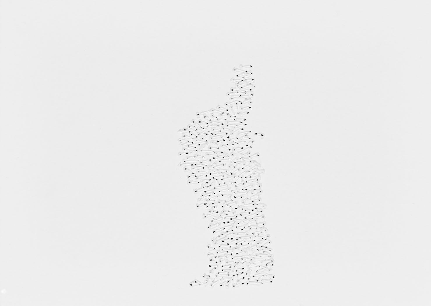 Susanne Lyner, 2020-21_Nr.04_14,8x10,5_umgarntes, Garn auf Karton, je 10,5 x 14,8 cm