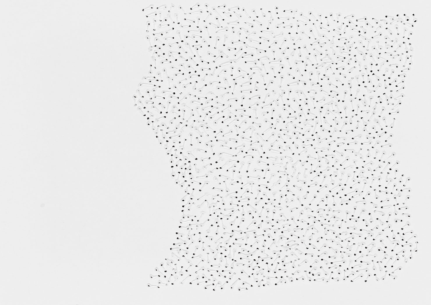 Susanne Lyner, 2020-21_Nr.27_14,8x10,5_umgarntes, Garn auf Karton, je 10,5 x 14,8 cm