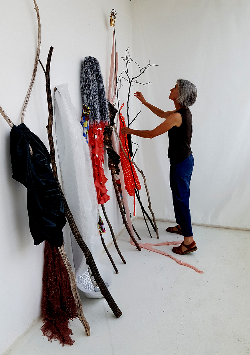 Ausstellung_WOLF5 / Ida Dober und ihre Installation staccato Ausstellung_WOLF5 / Ida Dober und ihre Installation staccato