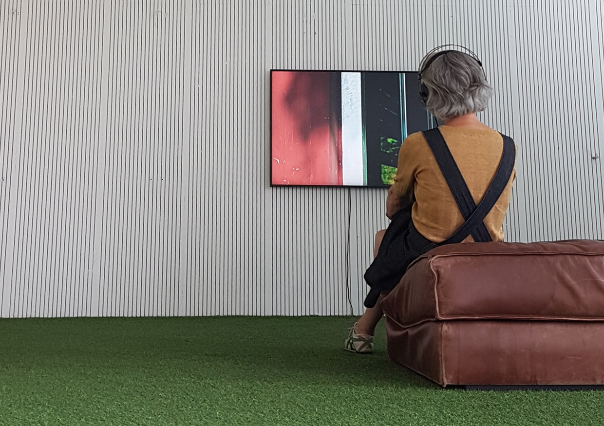 Ausstellung_WOLF5.3 / Video von Edith Flückiger Ausstellung_WOLF5.3 / Video von Edith Flückiger