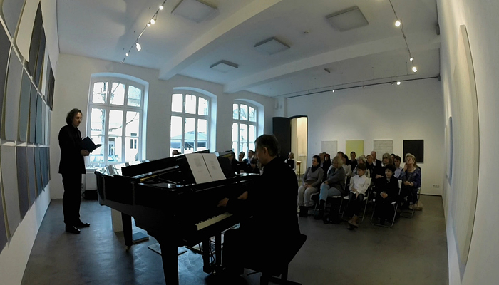 Film von Frank Norden zeigt auf www.nikoladimitrov.de Ausschnitte des Matinée zur Kunst! Rilke. Texte und Musik zur Kunst mit Armin Schmitt und Nikola Dimitrov in der Galerie Judith Andreae, Bonn Film von Frank Norden zeigt auf www.nikoladimitrov.de Ausschnitte des Matinée zur Kunst! Rilke. Texte und Musik zur Kunst mit Armin Schmitt und Nikola Dimitrov in der Galerie Judith Andreae, Bonn